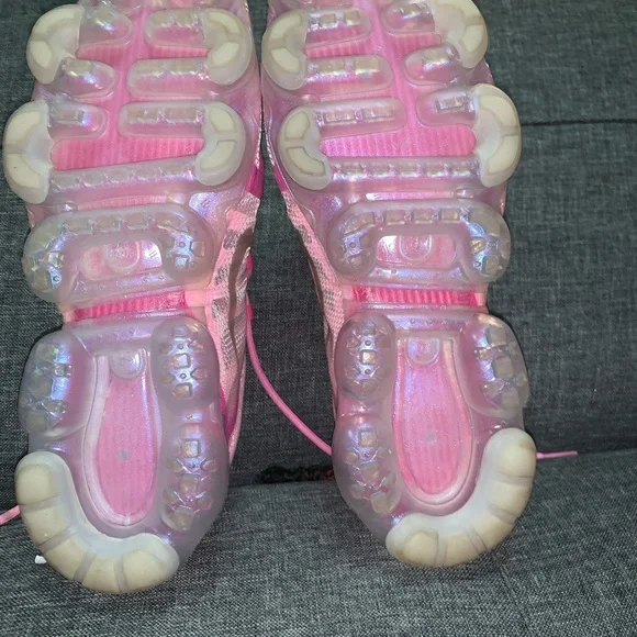 womens vapormax - Picture 6 of 13